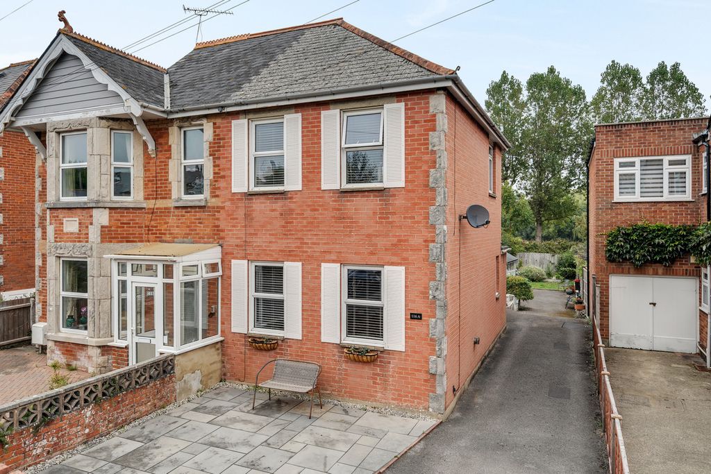 Property photo 1 of 35