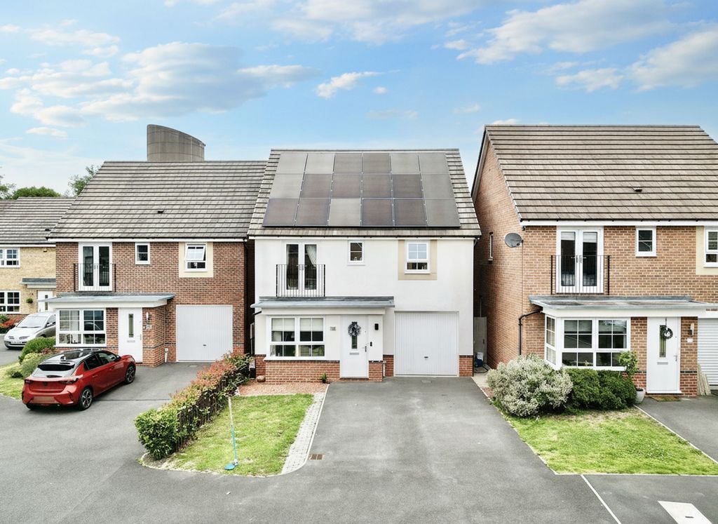 Property photo 1 of 21