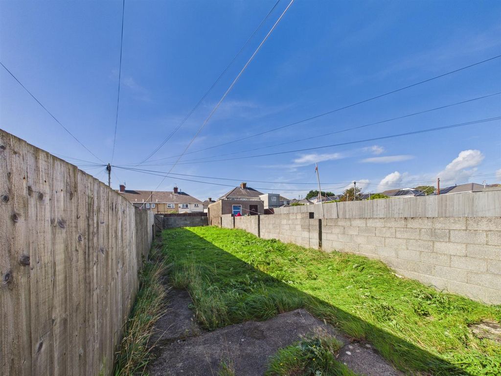 Property photo 2 of 11 Cam04045G0-Pr0143-Still005.Jpg