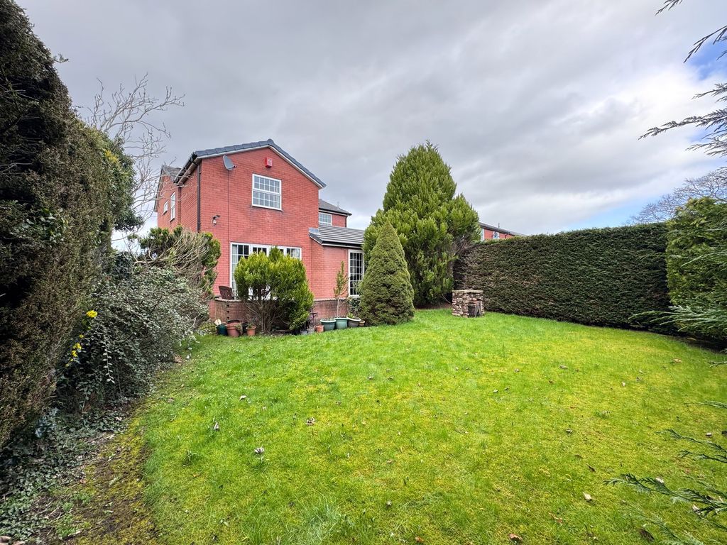 Property photo 2 of 15