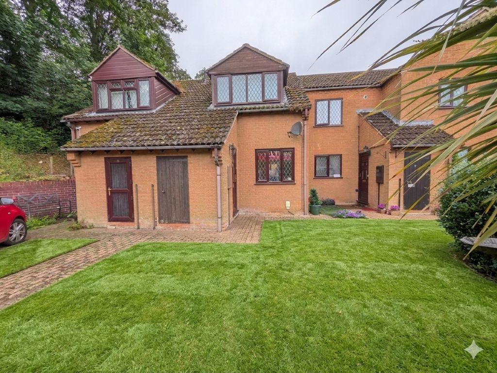 Property photo 1 of 9