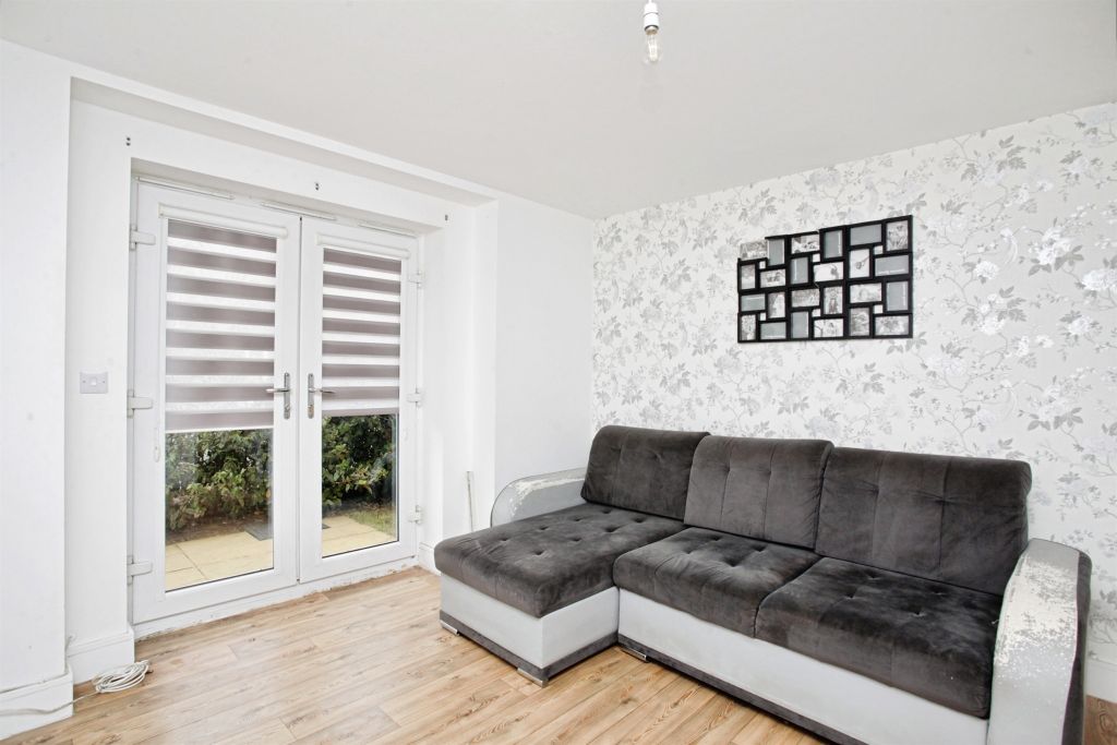 Additional image 7 of 2 bed flat for saleDoyle Close, Rugby CV21