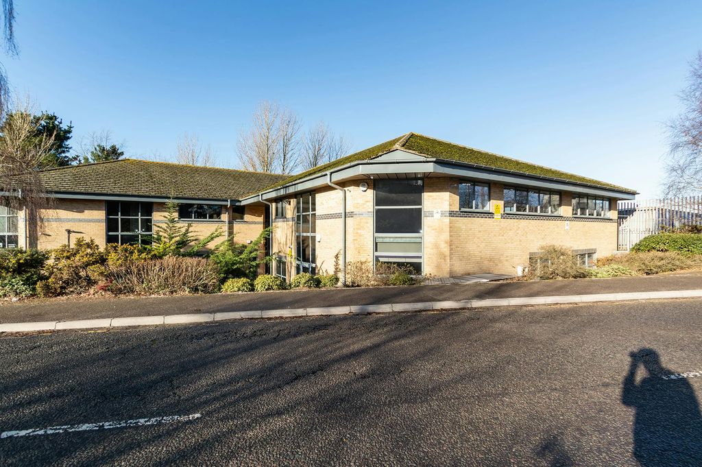 Property photo 1 of 10 19.Jpg