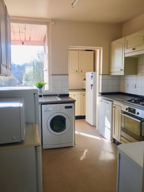 Property photo 3 of 9 Photo 2