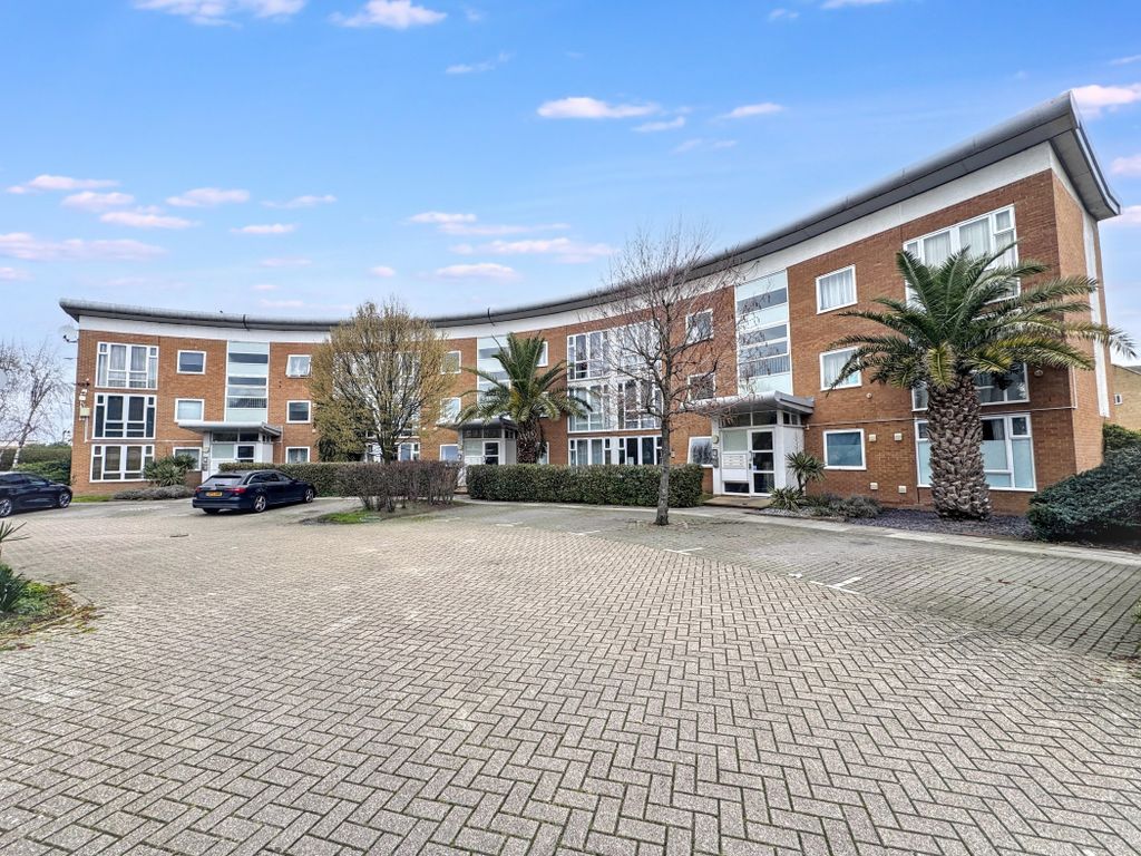 Property photo 1 of 9