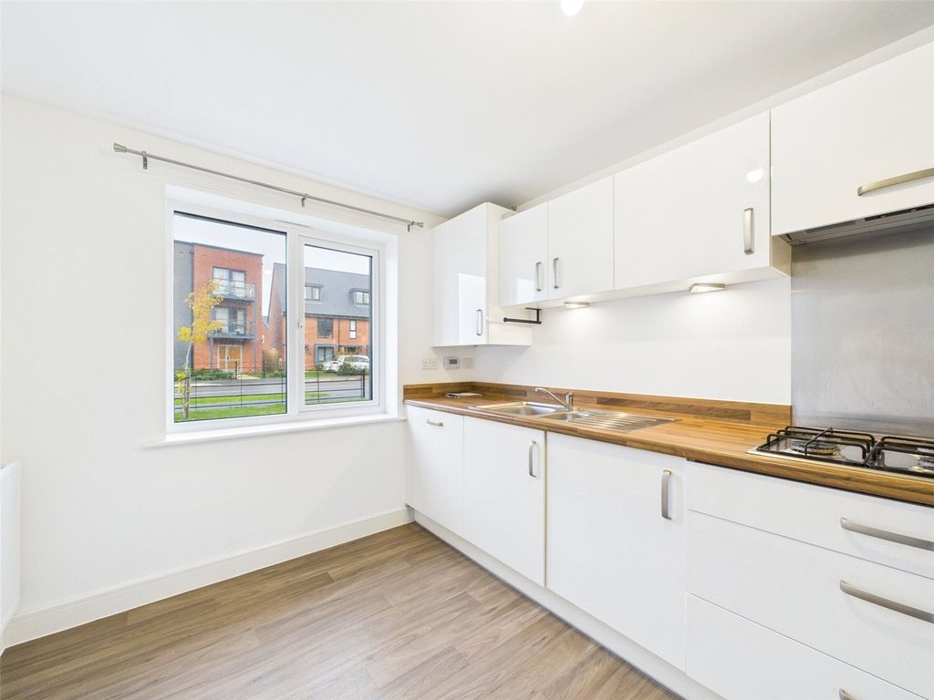 Property photo 3 of 14 Picture No. 38