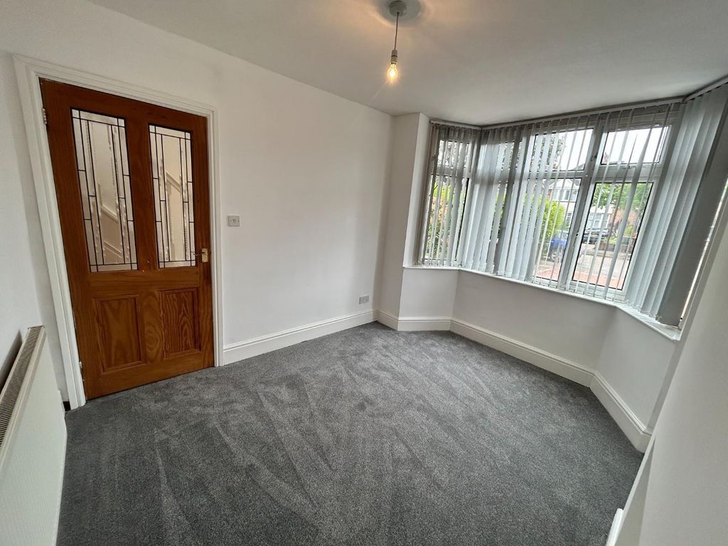 Property photo 2 of 11 Dining Room.Jpg