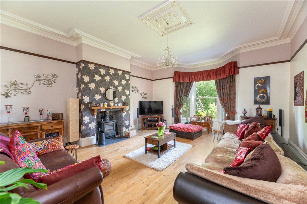 Property photo 2 of 39 Drawing Room