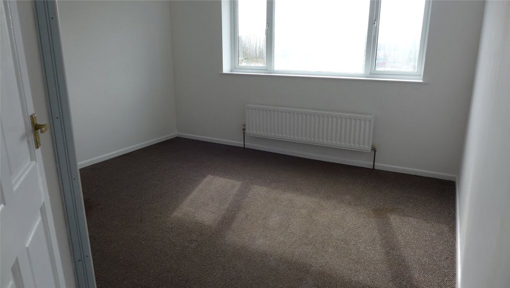 Property photo 3 of 6 Picture No. 13