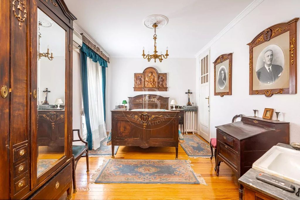 Property photo 3 of 65