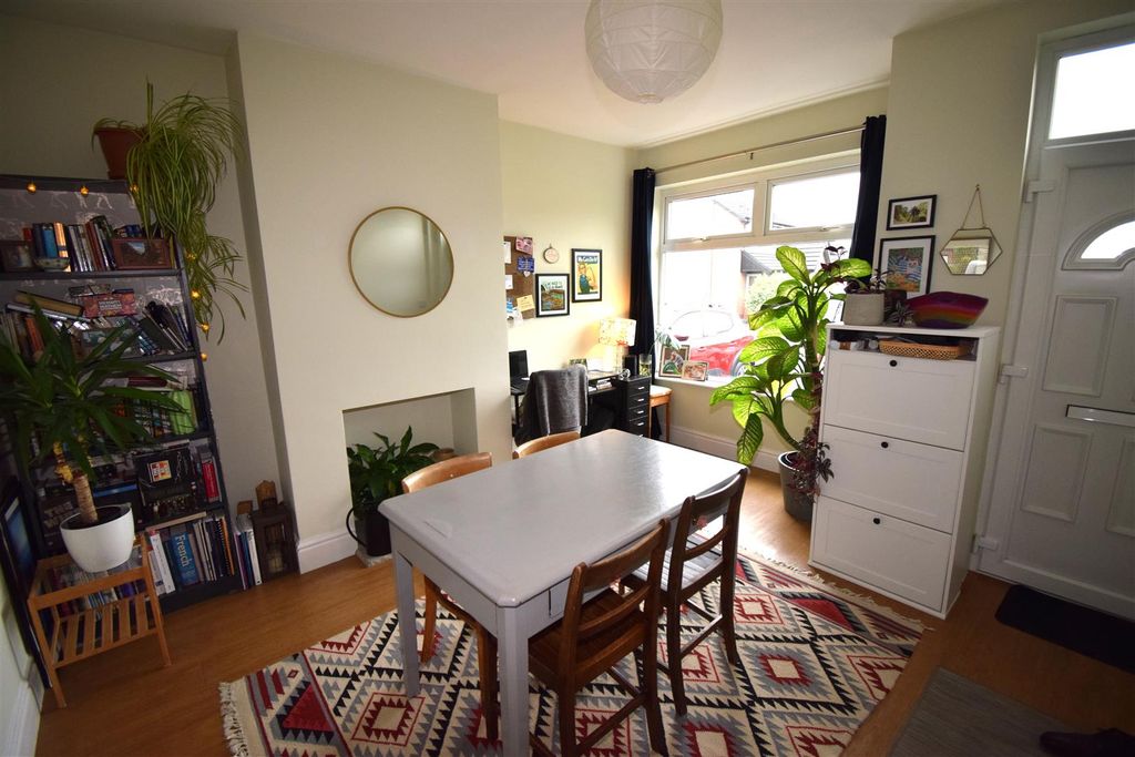 Property photo 3 of 9 1 Spencer 4.Jpg