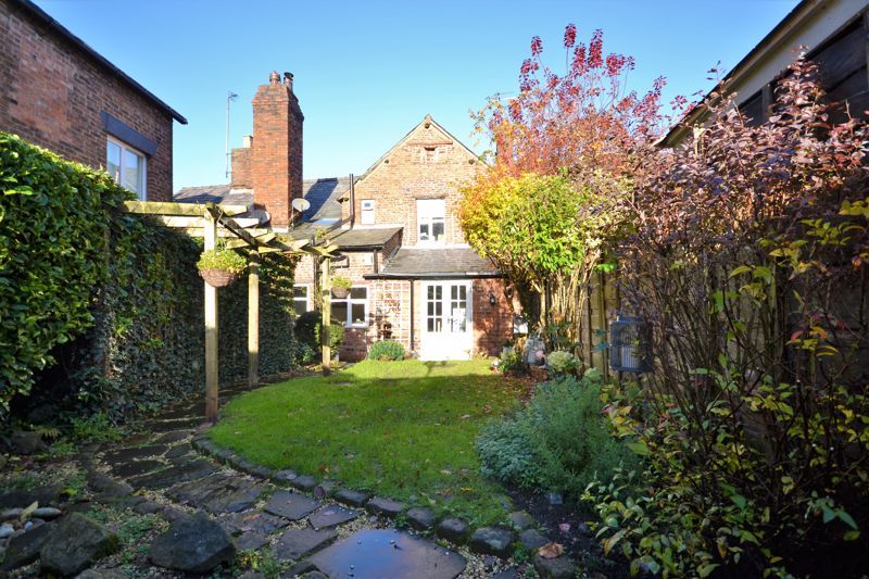 Property photo 2 of 32 Photo 31