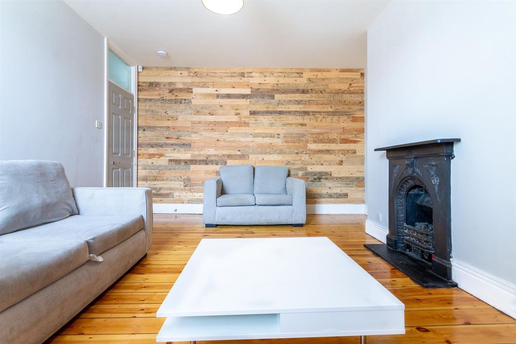 Property photo 1 of 10 Img_8529-Hdr.Jpg