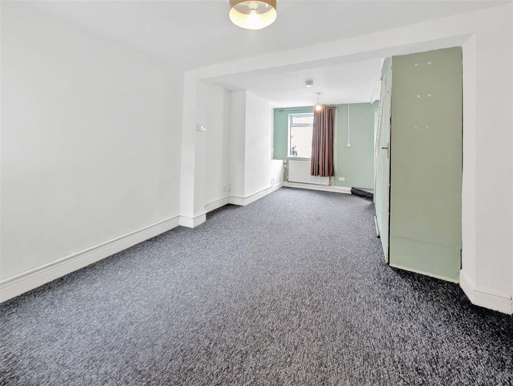 Property photo 3 of 11 Pxl_20260416_104541201Mp.Jpg