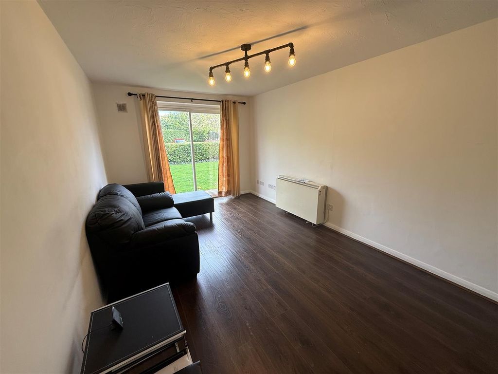 Property photo 3 of 6 3.Jpg