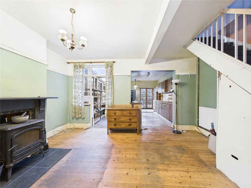 Property photo 1 of 24 Picture No. 22