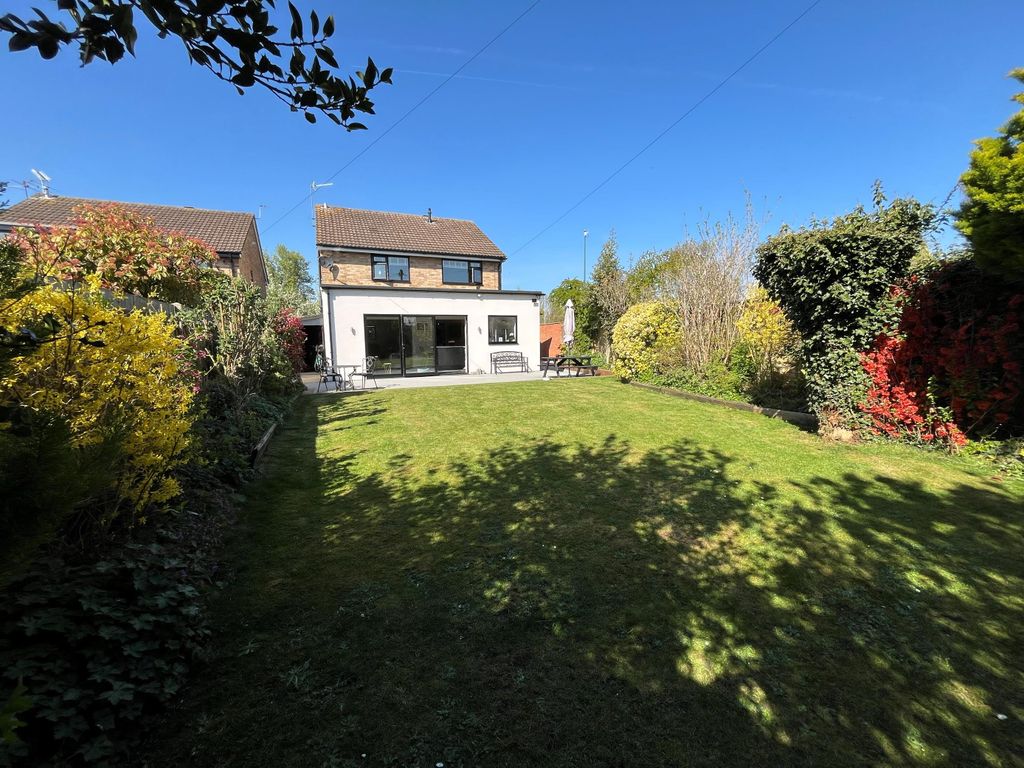 Property photo 1 of 13 Image