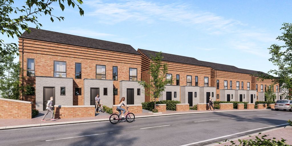 Property photo 1 of 25