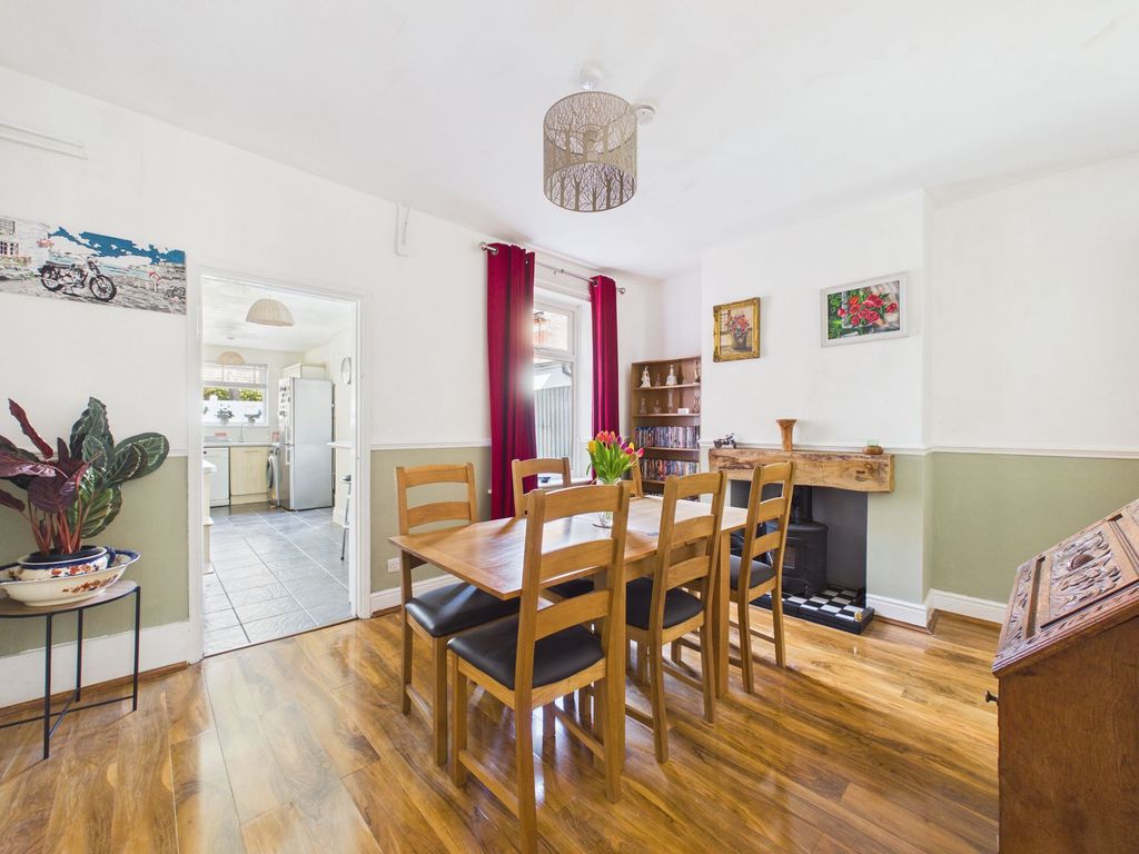 Property photo 3 of 19 Dining Room