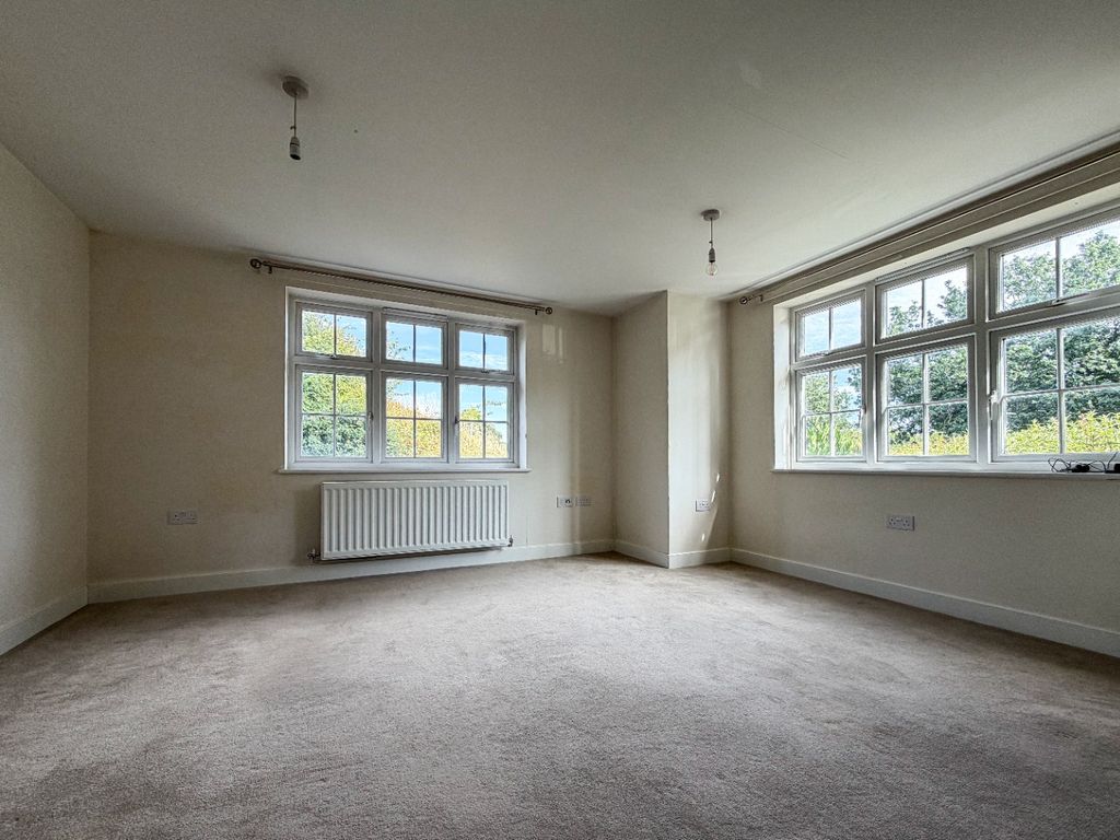 Property photo 3 of 11 5314454