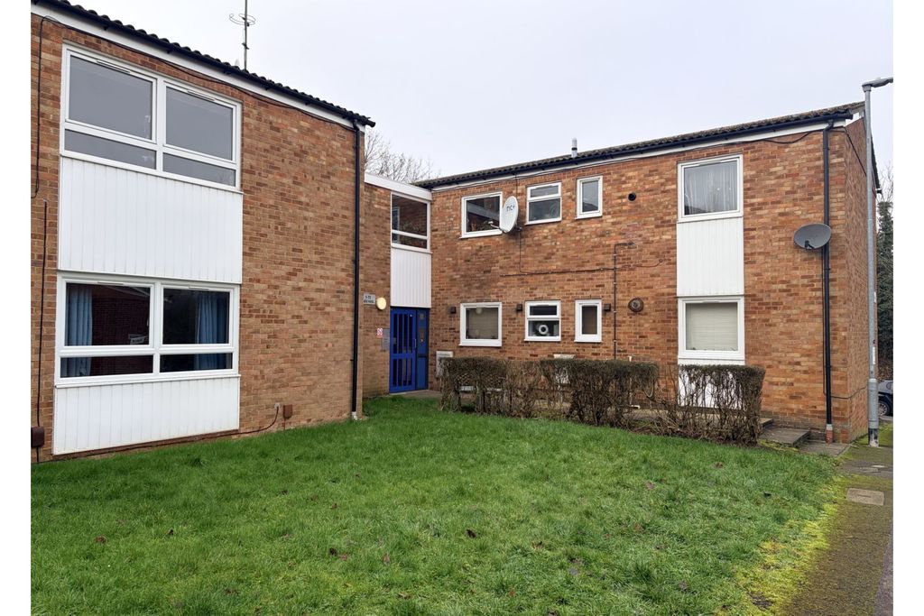 Property photo 1 of 16