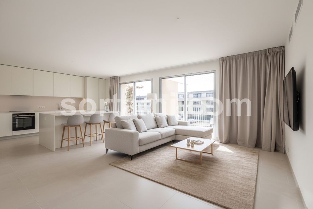 Property photo 3 of 33