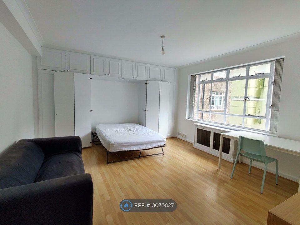 Property photo 1 of 6 Lounge