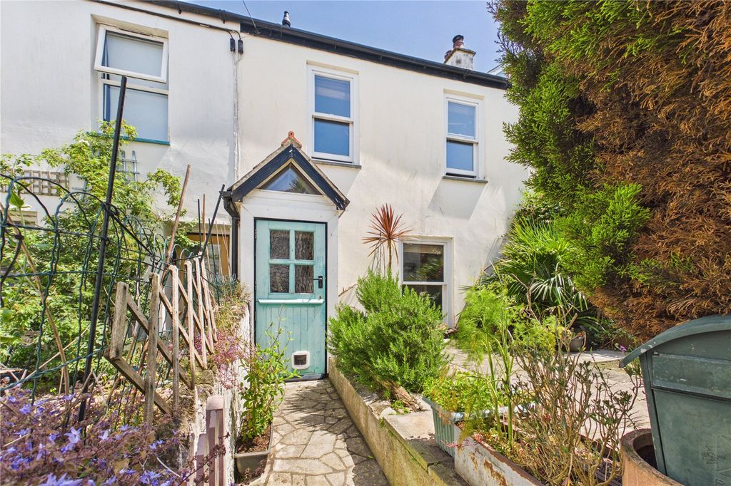 Property photo 2 of 12 Picture No. 10
