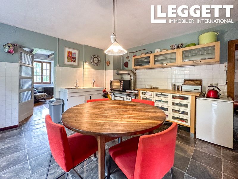 Property photo 3 of 10