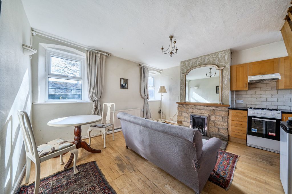 Property photo 3 of 9 Picture No. 11