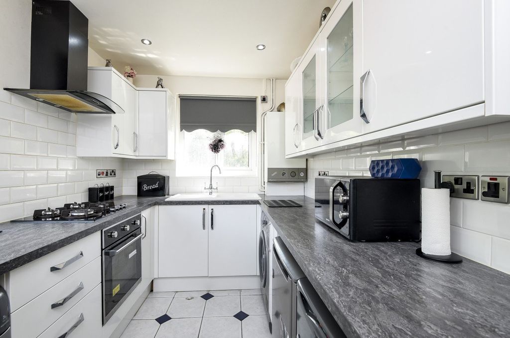 Property photo 2 of 10 Picture No. 01