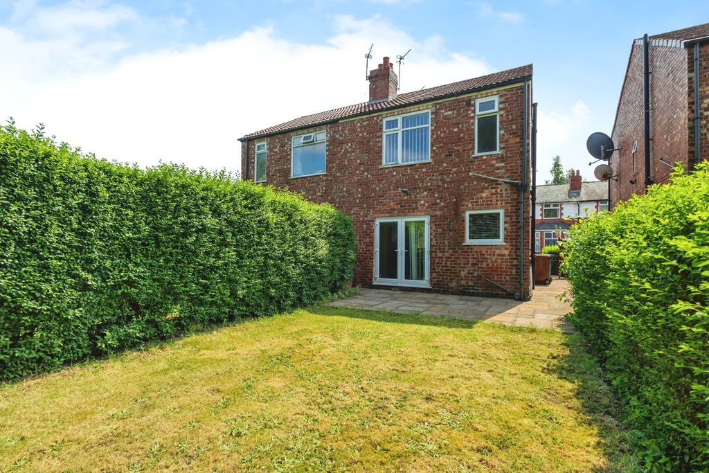 Property photo 3 of 15 Photography