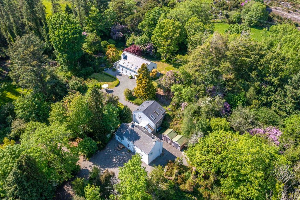 Property photo 1 of 49