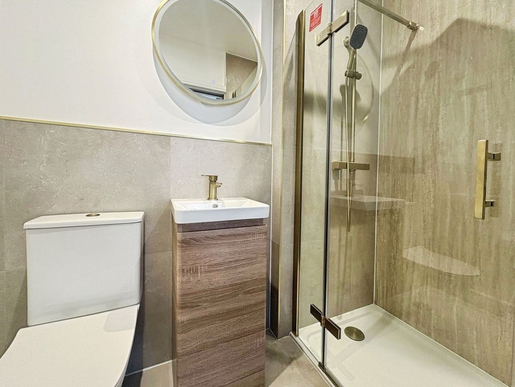 Property photo 2 of 5 Bathroom