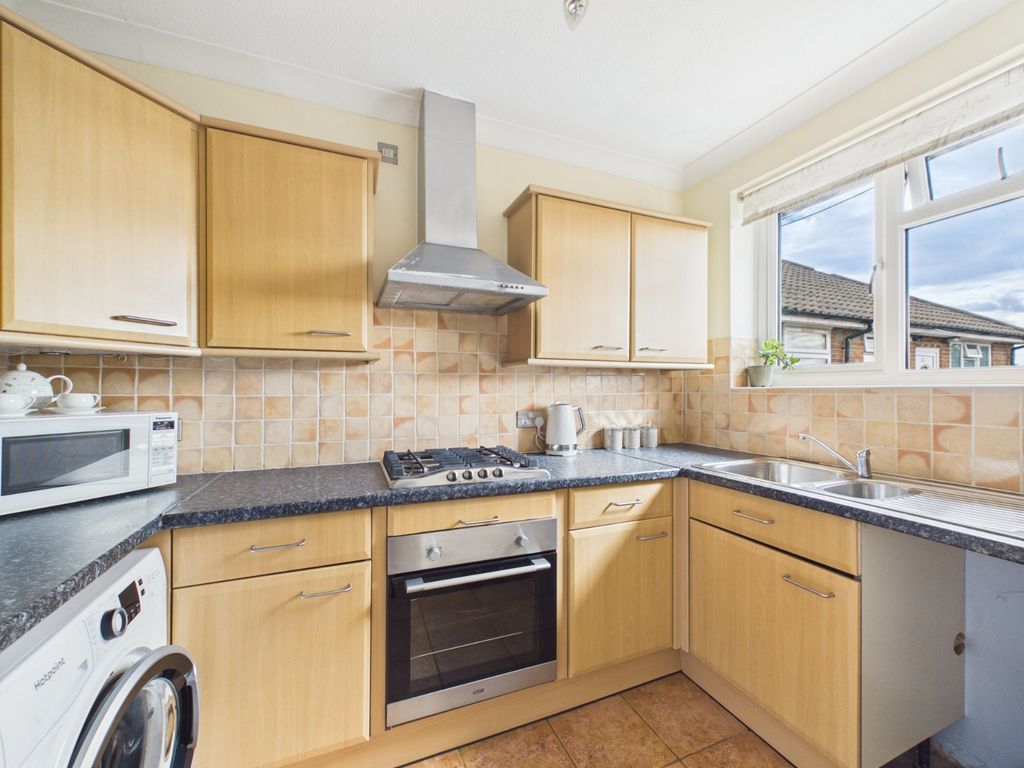 Property photo 3 of 7 Picture No. 06
