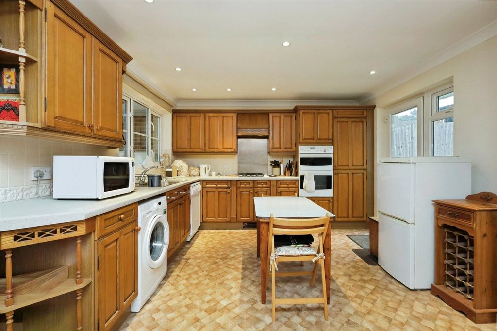 Property photo 3 of 12 Picture No. 09