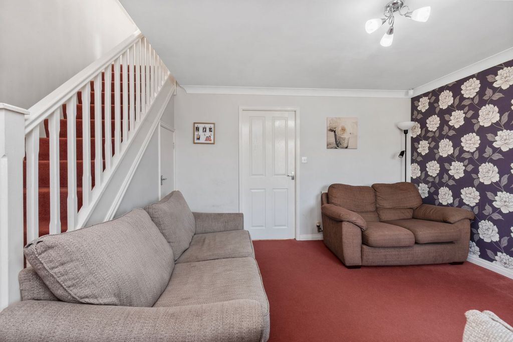 Property photo 3 of 22