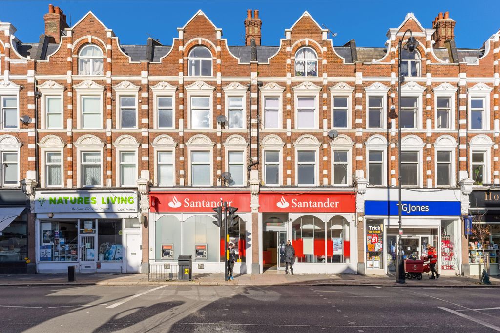 Property photo 1 of 24