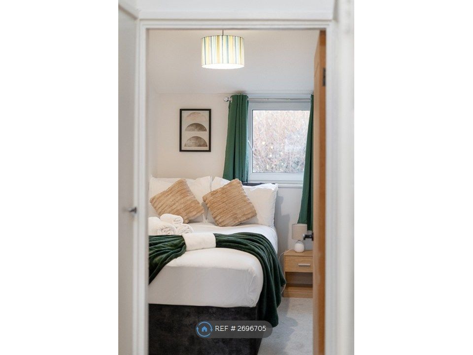 Property photo 2 of 18 Bedroom 4 (Double)