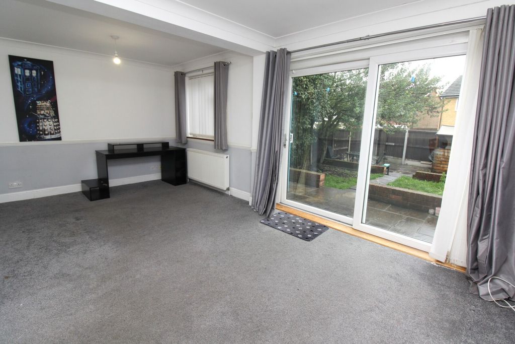 Property photo 3 of 15 Lounge View 1