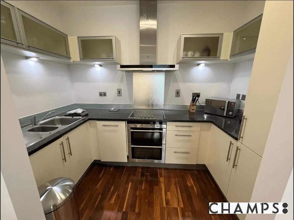 Property photo 3 of 7 Gallery