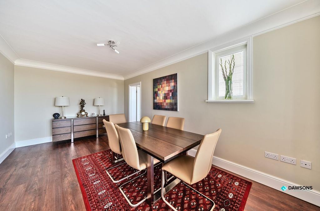 Property photo 3 of 30 80F02c2d-1865-42B1-A4F1-c8d401Ed2Fd0.Jpg