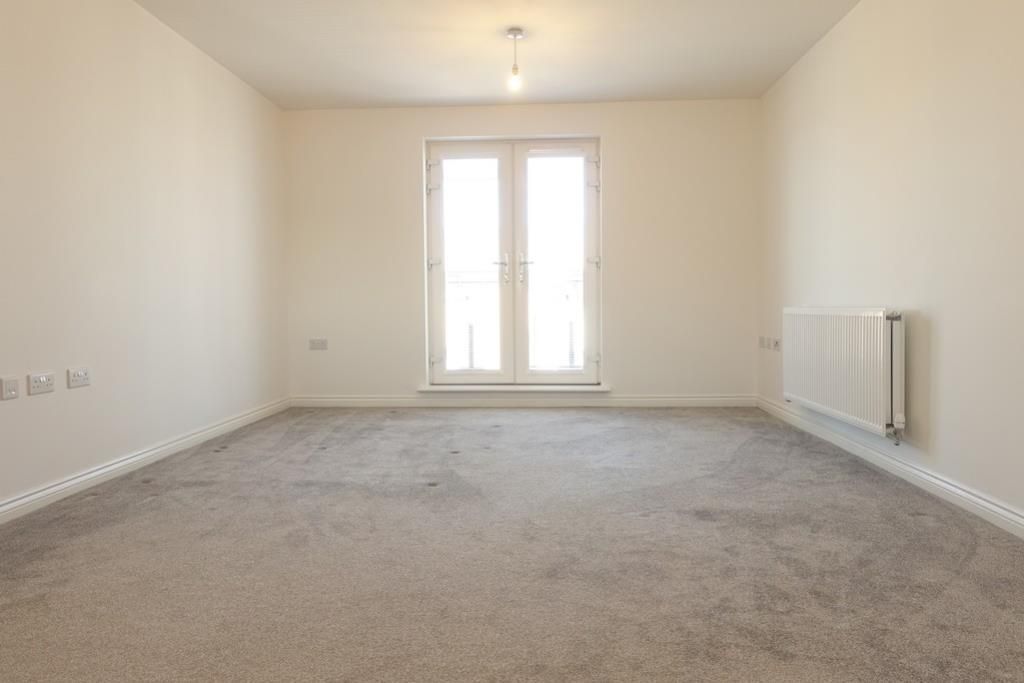 Property photo 2 of 7 F5 45 Longhorn Lounge