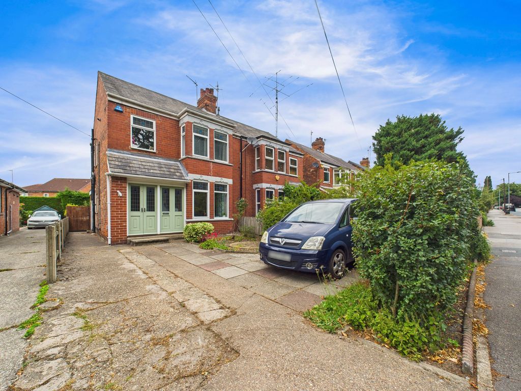 Property photo 1 of 31