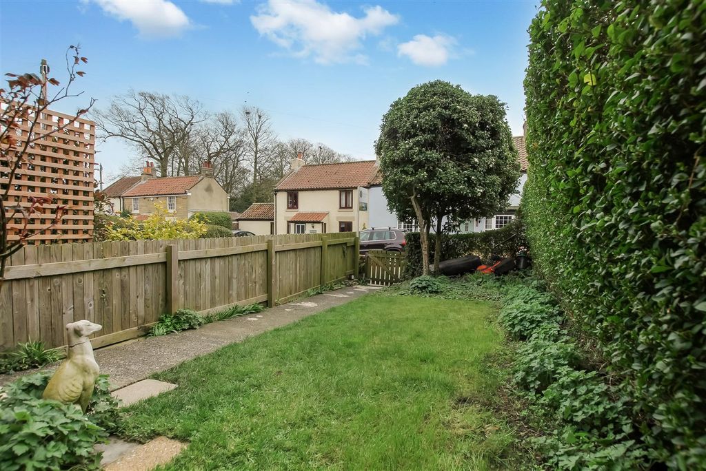 Property photo 3 of 14 Img_1890.Jpg