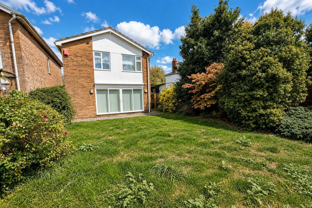 Property photo 2 of 34 Outside