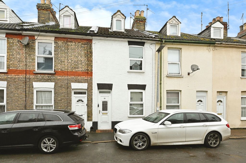 Property photo 1 of 15