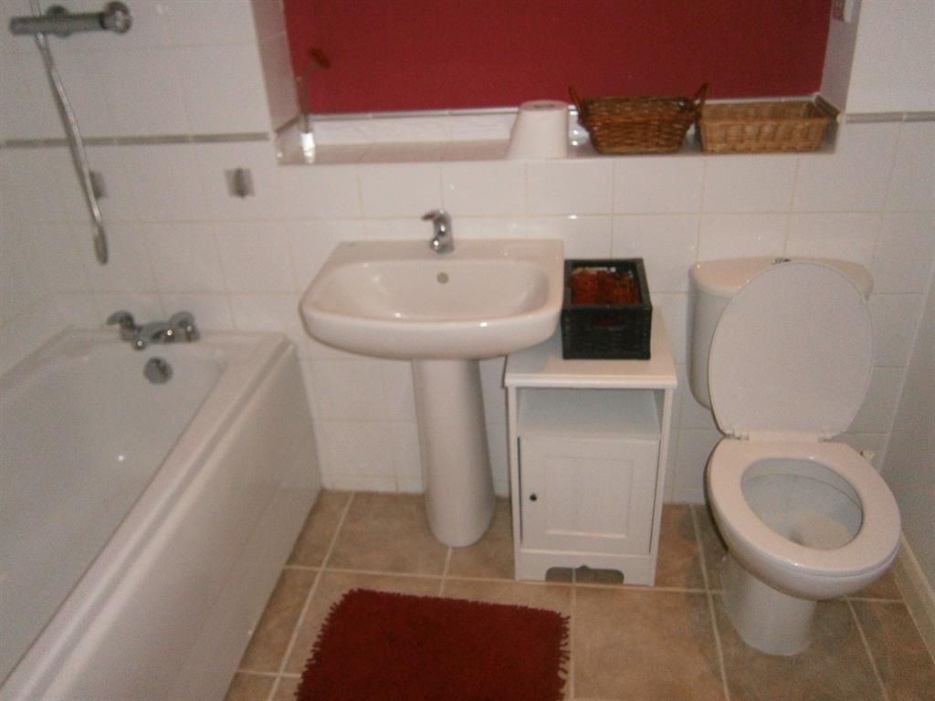 Property photo 3 of 5