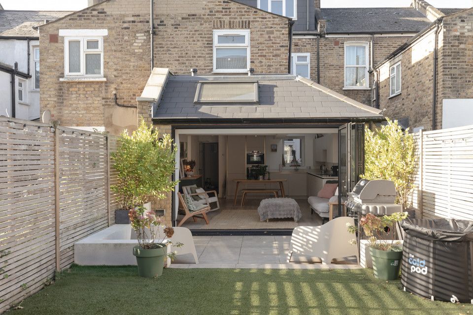 Property photo 2 of 22