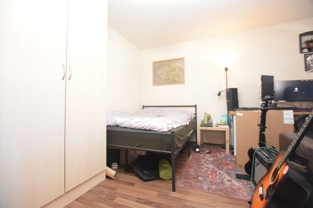 Property photo 3 of 4
